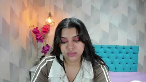    online show from June 22, 1:52 pm