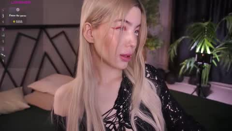 your Linda is back online show from March 12, 4:37 am