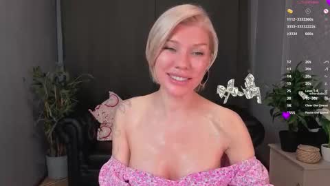 lindsi_luvviv online show from March 6, 4:57 pm