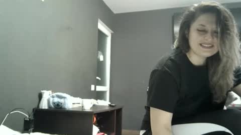 lionessmom online show from April 25, 2:14 am