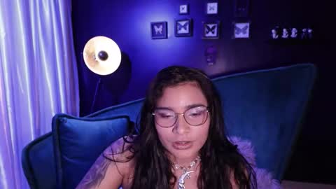Lire online show from March 19, 4:50 am