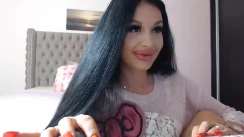 Lisa online show from November 7, 8:47 pm