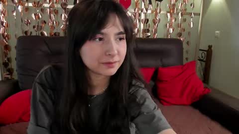 Lisa online show from February 13, 12:18 pm