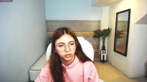 Liseth Fox online show from February 22, 7:21 pm