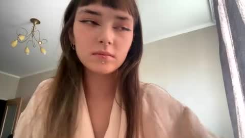 Lisa online show from July 22, 1:01 pm
