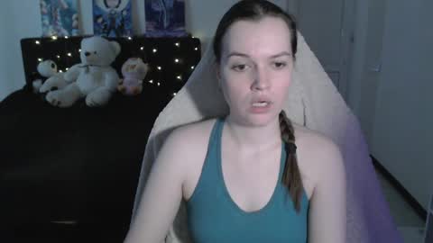 little__flowers online show from April 10, 8:31 am