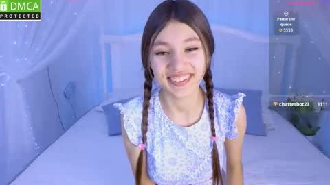    online show from March 21, 11:37 am