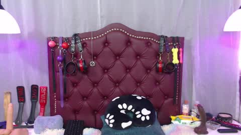 littlesophie_dbs online show from March 25, 10:12 pm