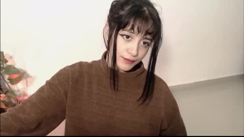 Elizabeth online show from March 15, 2:02 am