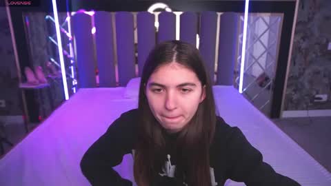 lizatiffanya_ online show from April 27, 12:46 pm