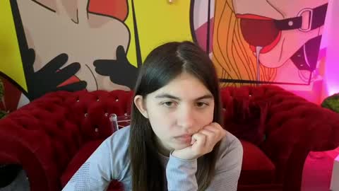 lizatiffanya_ online show from May 1, 12:52 pm