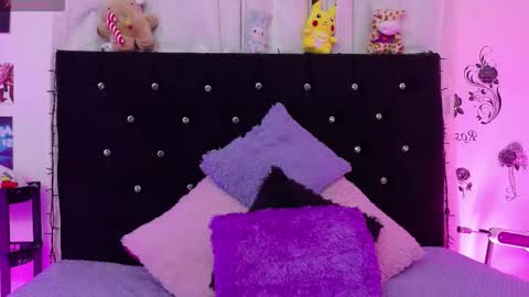 Lizz online show from March 23, 11:54 pm