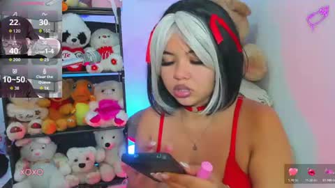Lizz  online show from June 11, 12:13 pm