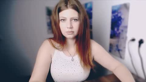 Lizzy3 online show from March 28, 2:05 pm