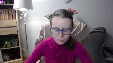 Lizzy online show from March 30, 4:23 am