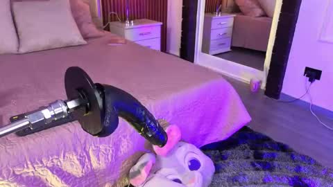 Lola Angel online show from May 23, 9:46 pm