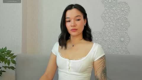 lolly_turner online show from March 28, 6:13 am