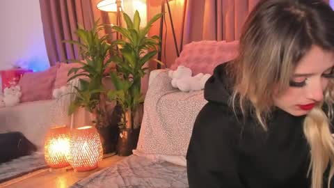 Lolly online show from June 16, 3:51 am