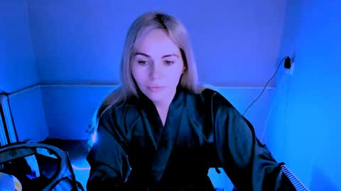 Lora online show from April 9, 2:14 am