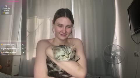 Lora online show from March 28, 8:36 am