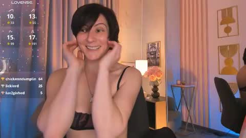Loren online show from June 20, 2:31 pm