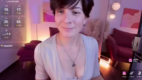 Loren online show from October 10, 2:11 pm