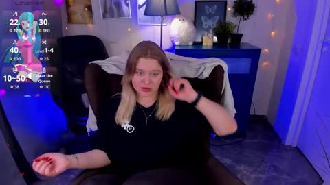Loise online show from February 6, 12:03 am