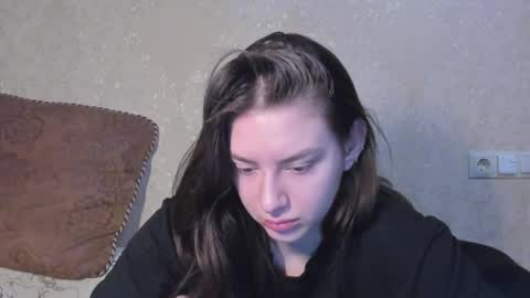 LINA online show from March 11, 5:37 pm