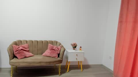 Andreea online show from April 4, 8:46 am