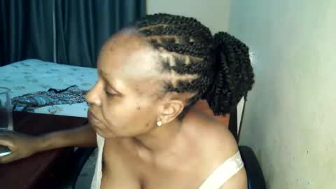 loveedee4 online show from May 15, 11:18 pm