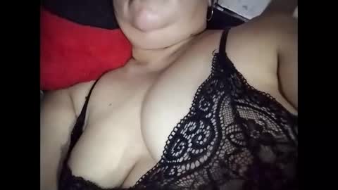 lovely_orchid online show from February 8, 1:59 pm