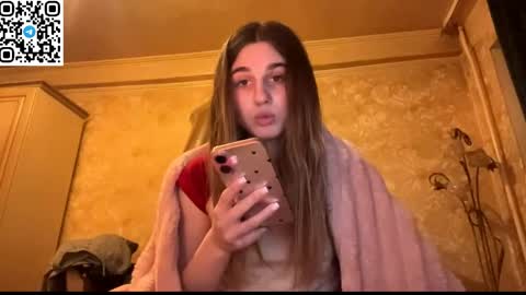 ELA online show from April 3, 7:34 pm