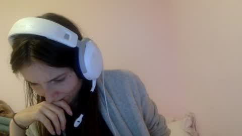 Luci Layne online show from August 2, 7:44 am