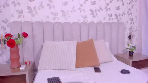 Lucia Gray online show from July 10, 11:37 pm