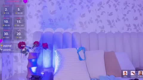Lucia Gray online show from July 6, 9:50 pm