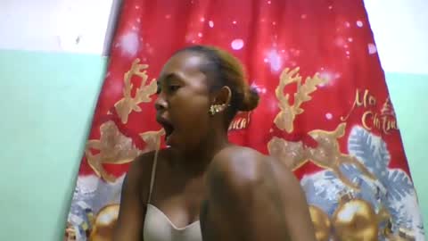 lucie196645 online show from June 18, 9:14 am