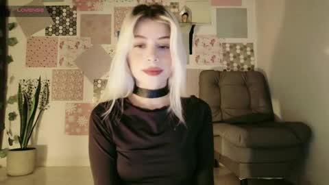 luckysapphire777 online show from May 31, 11:05 am