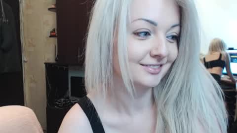 LuckyShot online show from February 24, 3:54 pm