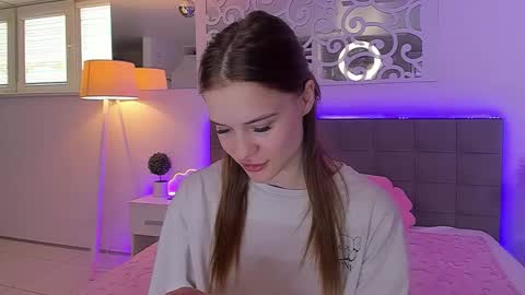 LuisaClover online show from May 30, 12:47 pm