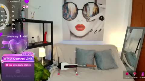 Luna Ferrer online show from May 17, 9:14 pm