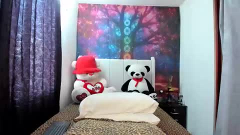 lunaa mayer online show from February 11, 4:41 pm