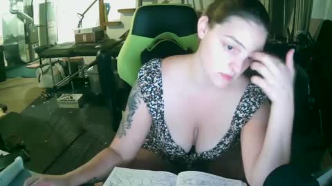 lunalovesanal77 online show from October 1, 7:19 pm