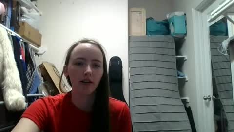 lunapixie2020 online show from May 18, 3:16 am