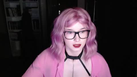 LunaXcherry online show from March 6, 6:25 pm