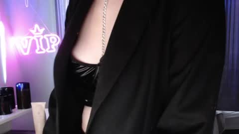 LunaXcherry online show from July 21, 5:24 pm