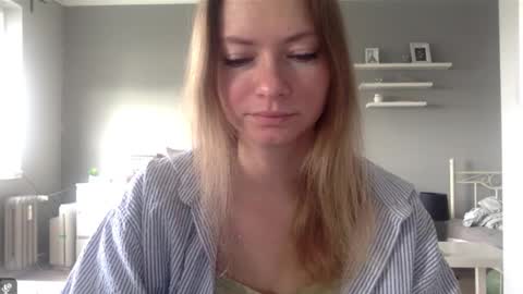 Millie online show from March 1, 7:52 am