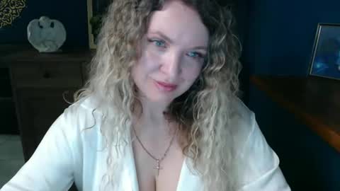 Donna online show from June 5, 6:52 am