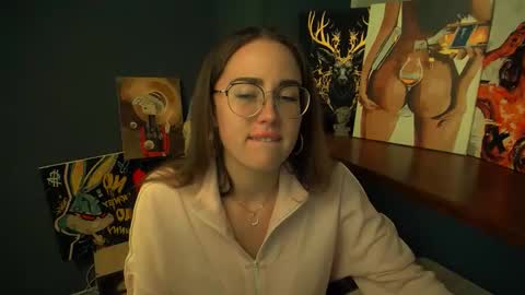 Katie online show from April 17, 1:24 pm