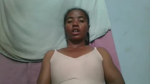lydie856696 online show from April 29, 5:30 pm