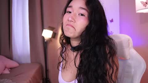 Lyhana Lee online show from May 2, 1:47 pm